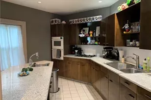 217 4th St, Providence, RI 02906 - Photo 22