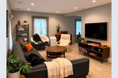 217 Fourth Street, Providence, RI 02906 - Photo 16