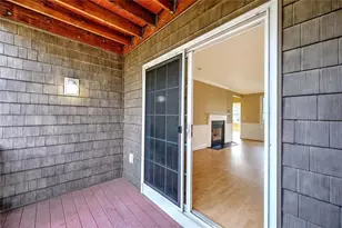70 Turner St, Warwick, RI 02886 - Photo 8