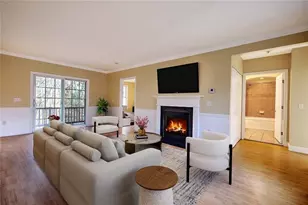 70 Turner St, Warwick, RI 02886 - Photo 6
