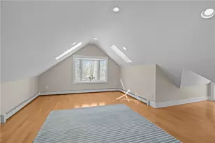 2269 E Main Rd, Portsmouth, RI 02871 - Photo 36