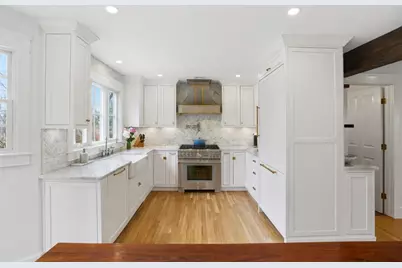 2269 East Main Road, Portsmouth, RI 02871 - Photo 8
