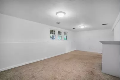 80 Killey Avenue, Warwick, RI 02889 - Photo 20