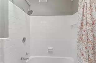 81 Mt View Dr, Cranston, RI 02920 - Photo 20