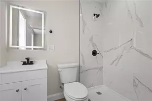 129 Briggs St, Providence, RI 02905 - Photo 16