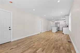 129 Briggs St, Providence, RI 02905 - Photo 26
