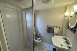 50 Washington Ave, East Providence, RI 02915 - Photo 12