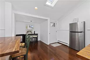 16 Courtway St, Narragansett, RI 02882 - Photo 22
