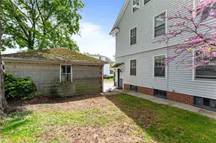 143 Sharon St, Providence, RI 02908 - Photo 34