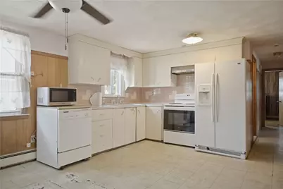 28 City View Parkway, Johnston, RI 02919 - Photo 6