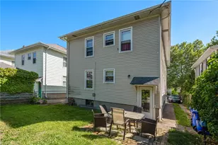 57 Sterling St, Pawtucket, RI 02860 - Photo 28