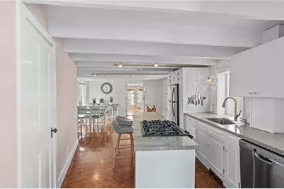 26 Franklin Street, Newport, RI 02840 - Photo 10