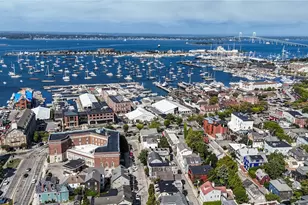 26 Franklin St, Newport, RI 02840 - Photo 28