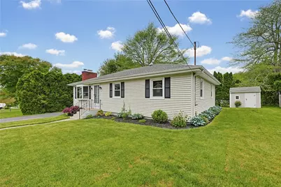 3 King Street, Bristol, RI 02809 - Photo 1