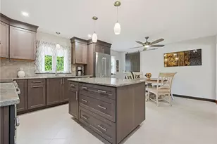3 King St, Bristol, RI 02809 - Photo 2