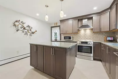 3 King Street, Bristol, RI 02809 - Photo 6