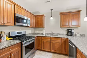 1604 Village Green Cir, Coventry, RI 02816 - Photo 6