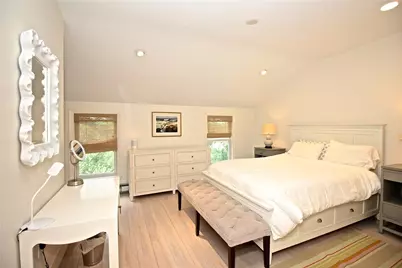 215 Coggeshall Avenue, Newport, RI 02840 - Photo 34