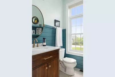 131 Greystone Terrace, Portsmouth, RI 02871 - Photo 12
