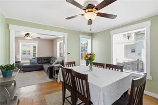 34 Lake Ave, Barrington, RI 02806 - Photo 8