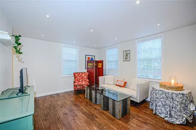 24 Anthony Street, Newport, RI 02840 - Photo 6