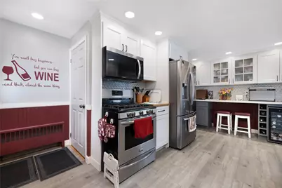 22 Mayfield Street, Pawtucket, RI 02861 - Photo 18