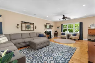 31 Parson's Ln, South Kingstown, RI 02892 - Photo 6