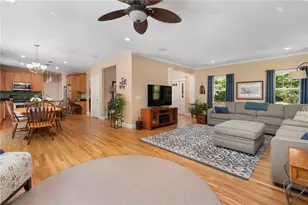 31 Parson's Ln, South Kingstown, RI 02892 - Photo 8