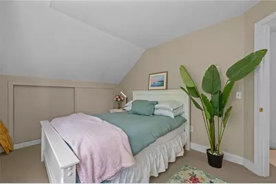 2 Lasalle Place, Newport, RI 02840 - Photo 34