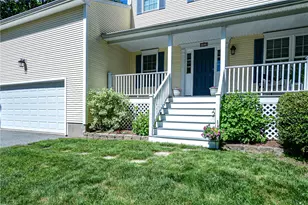 394 Westmoreland Ln, North Kingstown, RI 02874 - Photo 2