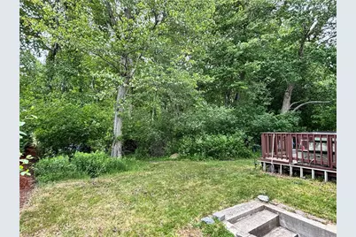 4 Wicks Court, Warwick, RI 02886 - Photo 2