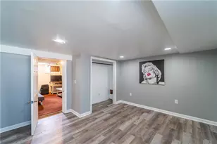 18 Dunnell Ave, Pawtucket, RI 02860 - Photo 22
