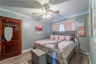 18 Dunnell Ave, Pawtucket, RI 02860 - Photo 8