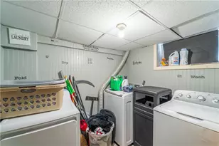 18 Dunnell Ave, Pawtucket, RI 02860 - Photo 24