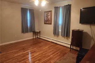 19 Redwood Dr, Coventry, RI 02816 - Photo 10