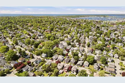 138 Gibbs Avenue, Newport, RI 02840 - Photo 10