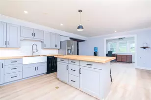 473 Klondike Rd, Charlestown, RI 02813 - Photo 20