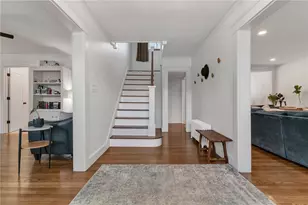81 Bristol Ferry Rd, Portsmouth, RI 02871 - Photo 14