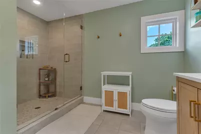 81 Bristol Ferry Road, Portsmouth, RI 02871 - Photo 22