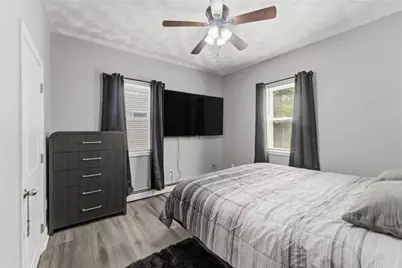19 Curry Road, Cranston, RI 02920 - Photo 10
