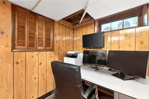 21 Euston Ave, Cranston, RI 02910 - Photo 30