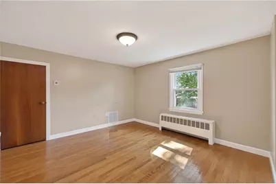 82 Parkside Avenue, Pawtucket, RI 02861 - Photo 18