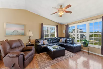 48 Harris Avenue, Warwick, RI 02889 - Photo 2