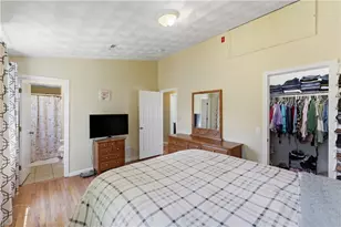 48 Harris Ave, Warwick, RI 02889 - Photo 12