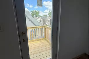 536 Smith St, Providence, RI 02908 - Photo 8