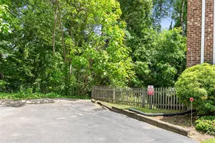 494 Putnam Pike, Smithfield, RI 02828 - Photo 24