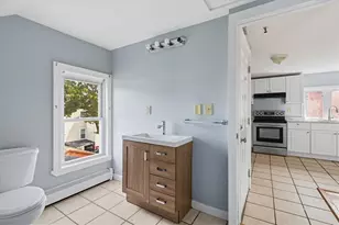 555 Branch Ave, Providence, RI 02904 - Photo 14