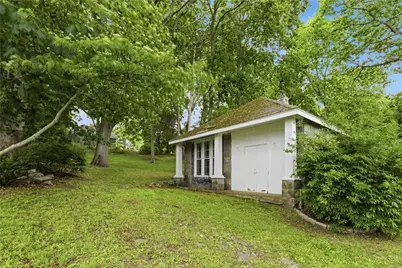 1660 Main Road, Tiverton, RI 02878 - Photo 36