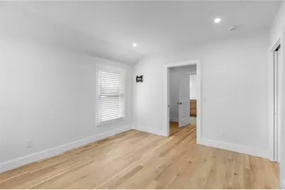 76 Warren Avenue, Middletown, RI 02842 - Photo 22
