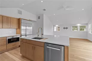 76 Warren Ave, Middletown, RI 02842 - Photo 12